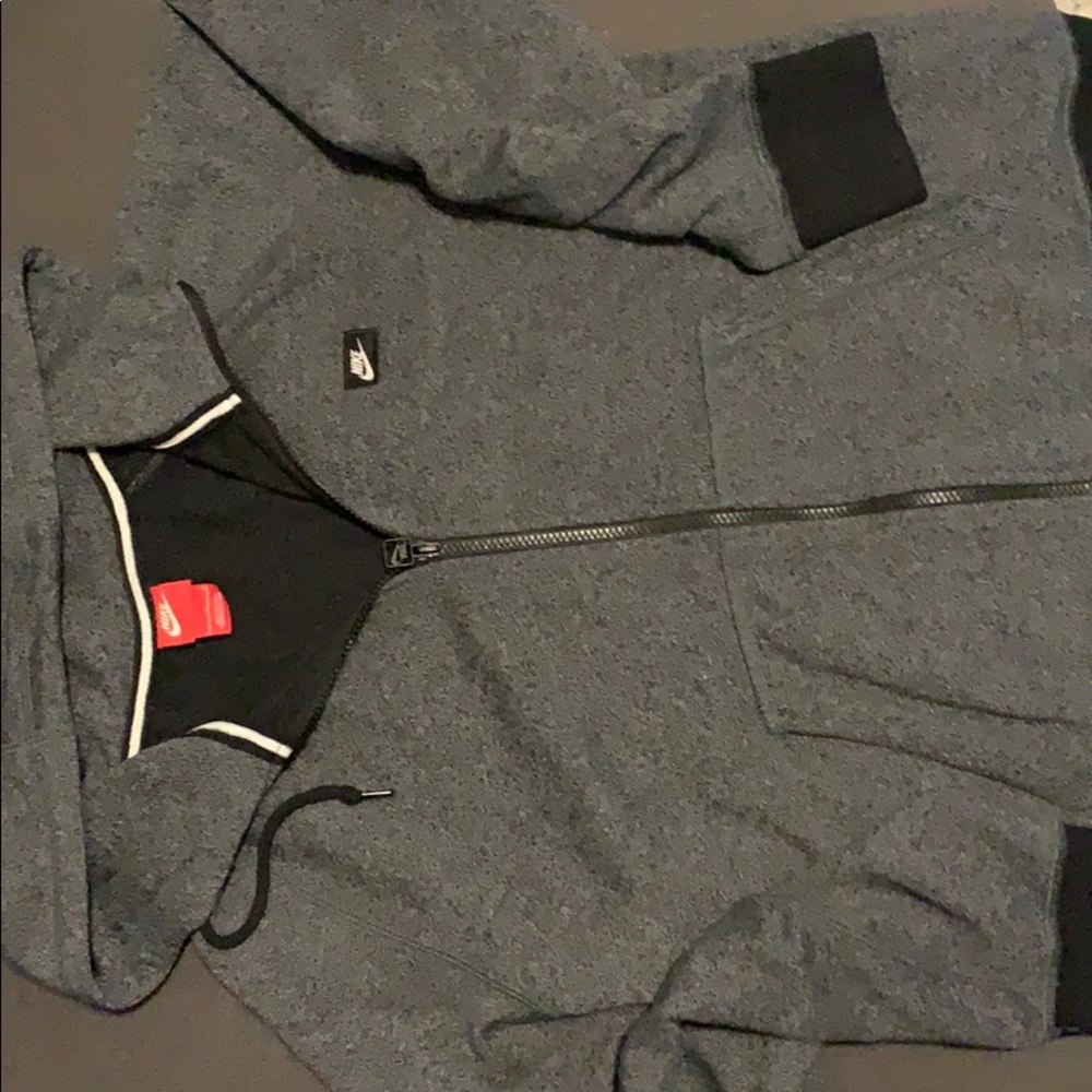Nike Men’s zip hoodie